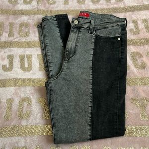 Two shades Guess jeans